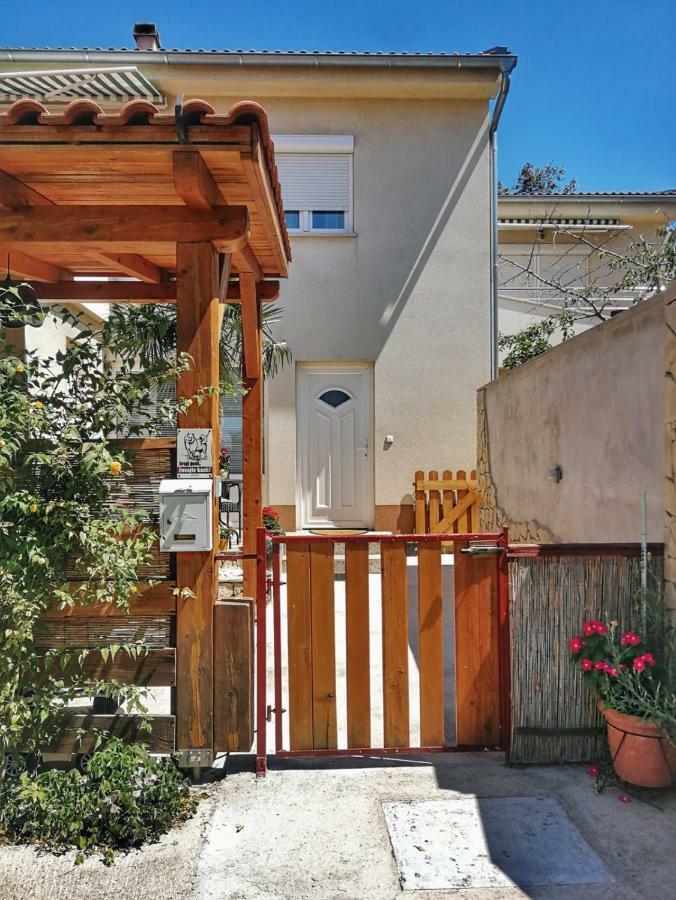 Jasmina Apartamento Senj  Exterior foto